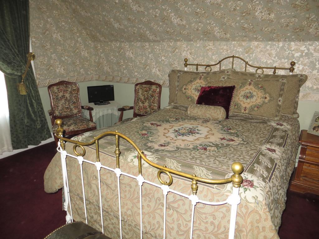 Edith Palmer'S Country Inn, Historical Bed & Breakfast Virginia City Dış mekan fotoğraf