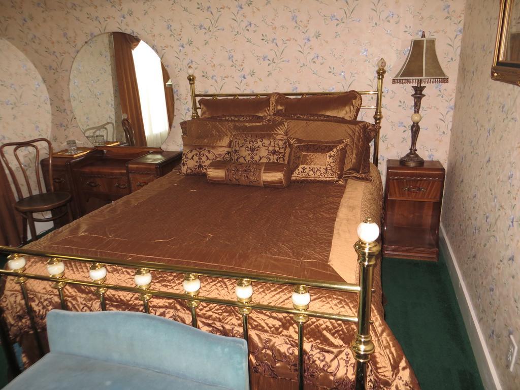 Edith Palmer'S Country Inn, Historical Bed & Breakfast Virginia City Dış mekan fotoğraf